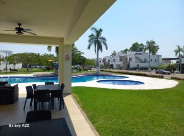 Casa de 3 habitaciones, Centro · Se Renta Casa Amueblada Junto a La Alberca en Jardines del Country 1