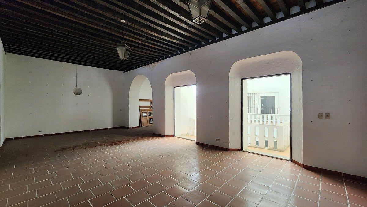 Historic Mansion for Sale in the Center of Puebla, with Excellent Location!