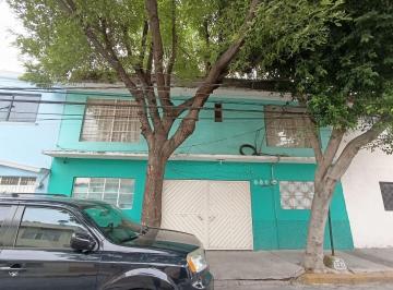 Casa de 5 habitaciones, Gustavo A. Madero · Casa en Venta con Gran Potencial - Nueva Atzacoalco