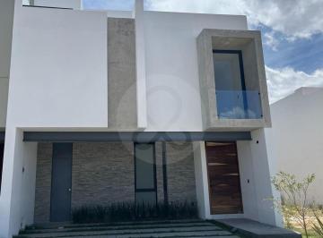 Casa de 3 habitaciones, Zapopan · Casa en Venta en Nuevo México