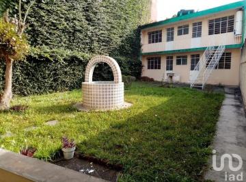 Casa · 400m² · 11 Recámaras · 2 Estacionamientos · Casa en Venta en Calle Rébsamen, Xalapa - Centro
