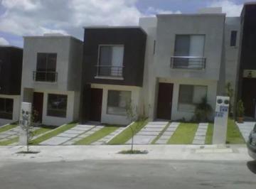 Casa en condominio · 120m² · 2 Recámaras · 2 Estacionamientos · Casa en Condominio en Venta en del Parque Residencial, El Marqués, Querétaro