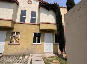 Casa · 53m² · 2 Recámaras · 1 Estacionamiento · Casa de 2 Niveles Dentro de Fraccionamiento en Tecámac, Estado de México