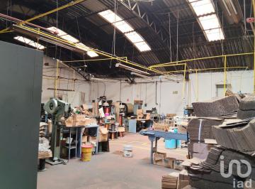 Bodega comercial · 650m² · 4 Recámaras · 3 Estacionamientos · Santa Cruz, La Candelaria, Coyoacán