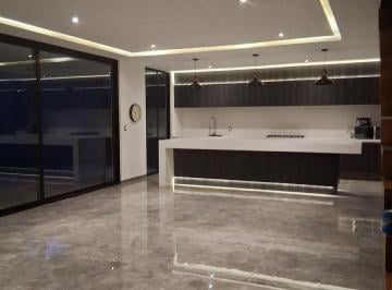 Casa de 4 habitaciones, Querétaro · Renta Casa Moderna con 4 Recamaras con Baño y Closet en La Vista