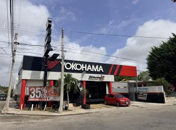 Local comercial · 494m² · 10 Estacionamientos · Bodega / Local Comercial en Esquina, Ideal Para Taller Mecanico