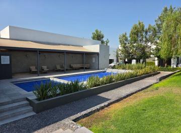 07506fdce10660e21139124cc16173ce77de4385193ad5461b722867845164e8 · Casa en Renta en Juriquilla Santa Fe, Condominio Dos Caprichos, Amueblada