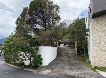 Casa de 4 habitaciones, San Pedro Garza García · Casa en Venta Sierra del Valle