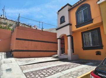 Casa de 3 habitaciones, Tijuana · Casa en Renta, Colinas de California