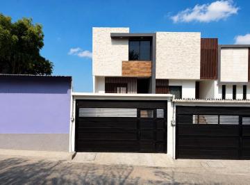 Casa · 150m² · 3 Recámaras · 2 Estacionamientos · Casa en Venta