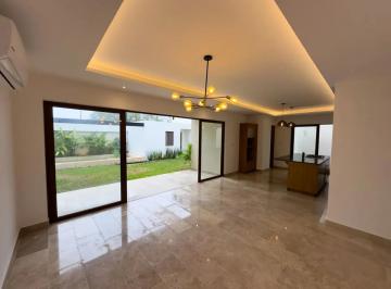 1 · Venta de Casa 4 Habitaciones | Colonia México | 17 Paneles Solares.
