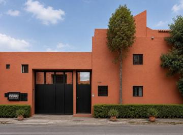 Casa en condominio de 4 habitaciones, Alvaro Obregón · Residencia en Venta en Jardines del Pedregal. Uso Habitacional