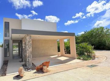 1 · Casa en Venta en Privada con Amenidades, Conkal, Merida Yucatan