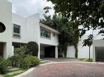 Casa en condominio de 4 habitaciones, Tlajomulco de Zúñiga · Exclusiva Residencia en Venta | Las Villas