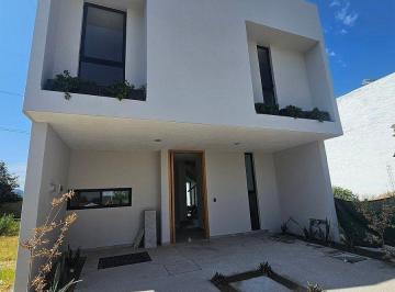 Casa de 3 habitaciones, Tlajomulco de Zúñiga · Casa con 120 m² de Terreno y 3 Habitaciones en Venta en Tlajomulco de Zúñiga