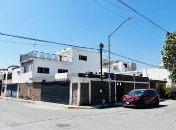 1 · Casa en Renta en San Nicolas de Los Garza