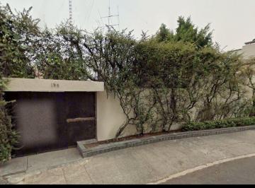 Casa de 5 habitaciones, Alvaro Obregón · Casa en Venta en Jardines del Pedregal Cerca de Estadio Olímpico