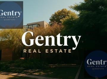 GENTRY REAL STATE · Venta de Casa en El Campanario, ¡Espectacular Construcción!