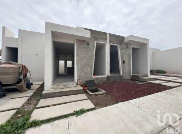 Casa · 65m² · 2 Recámaras · 1 Estacionamiento · Casa en Venta Fracc Valle de Estrellas, Mineral de La Reforma Hgo.