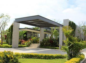 Terreno / Lote , Conkal · Terreno en Venta en Merida, Yucatan en Residencial Yaxlum, Conkal