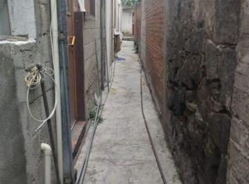 Inmueble productivo urbano en Venta Apizaco Centro · Propiedad Habitacional en Venta en Apizaco, Ubicada a 2 Calles del Parque. en Calle 2 de Abril.