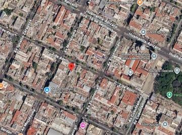 Inmueble productivo urbano , Apizaco · Propiedad Habitacional en Venta en Apizaco, Ubicada a 2 Calles del Parque. en Calle 2 de Abril.