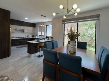 Casa de 4 habitaciones, Querétaro · Casa Venta en Altos del Marques, Virrey de Cataluña