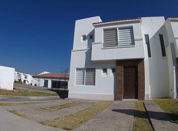 Casa en condominio de 3 habitaciones, Jesús María · Cz - Casa en Venta Amueblada – Para Inversionistas, en Condominio Residencial Alcazar.