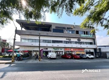 Local comercial , Guadalajara · Local en Venta en Plaza Punto Faro, Bosques de La Victoria, Guadalajara