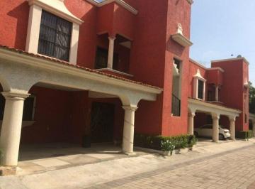Departamento · 150m² · 3 Recámaras · 1 Estacionamiento · Renta Casa Amueblada de 3 Recamaras Ciudad del Carmen