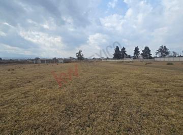 N/A · Venta de Terreno en Metepec de 1,624 m² con Alto Potencial de Plusvalía