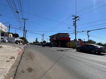 N/A · Se Vende Lote Para Inversion Comercial o Departamentos en Av