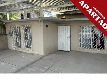 N/A · Casa en Venta en Col. El Robledo a Solo 3 Minutos de Carretera San Luis.