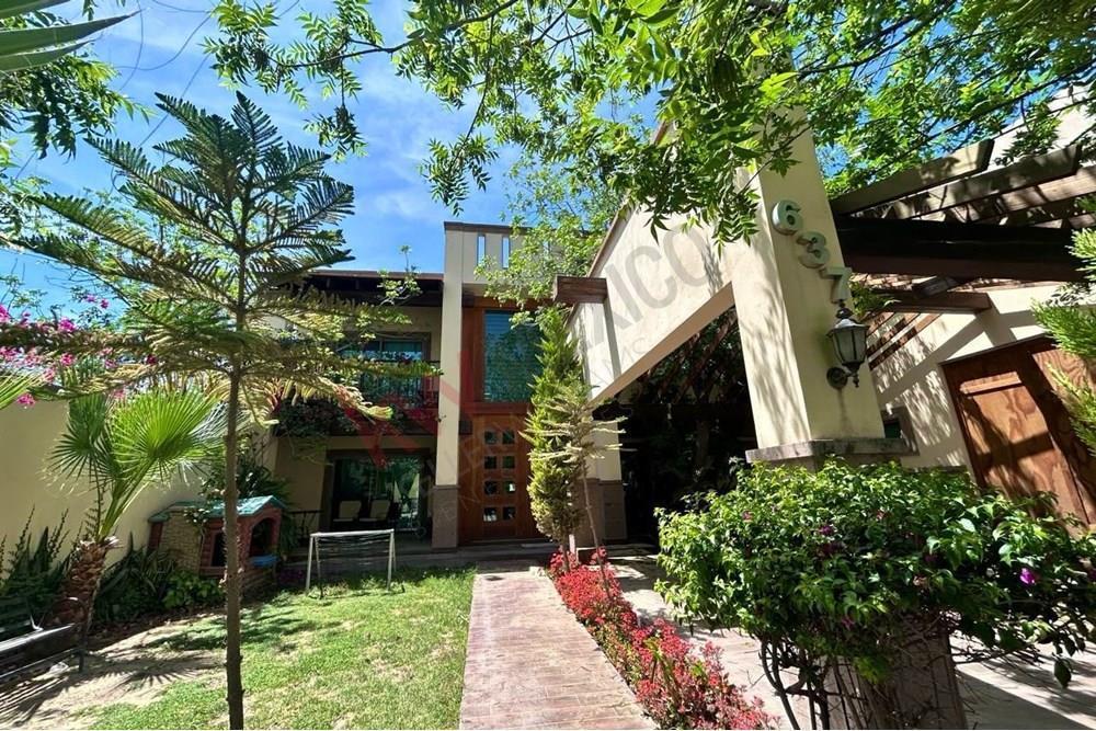 Rental House in Residencial Las Trojes, Torreón – 4 Bedrooms (One on Ground Floor) with Private Bathroom
