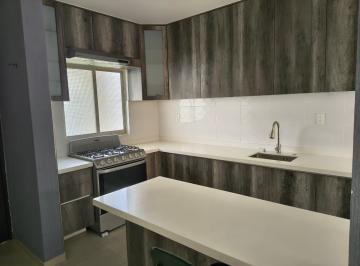 Cocina integral con barra de cuerzo · Residencial Alta California – Tlajomulco de Zúñiga Renta Mensual: $11,000