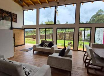Casa de 3 habitaciones, Valle de Bravo · Renta de Casa Amueblada a Estrenar