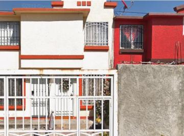 Casa de 2 habitaciones, Tecámac · Casa en Activo Bancario en Ojo de Agua Lago Erne
