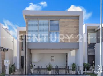 Casa · 216m² · 3 Recámaras · 2 Estacionamientos · Casa en Venta en Siena Residencial, Chihuahua, Chih.