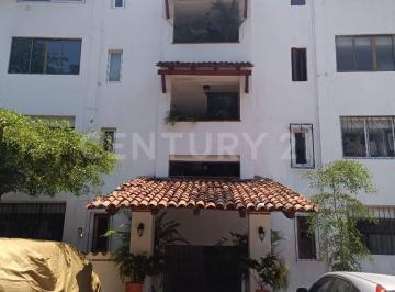 Departamento · 119m² · 2 Recámaras · 1 Estacionamiento · Hermosa 2 Recamera y 2 Baño Condo en Zona Romantica