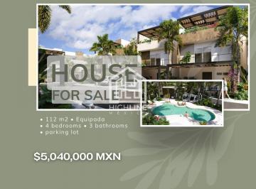 Casa · 112m² · 4 Recámaras · 2 Estacionamientos · Oportunidad, Casa Amplia en Venta | 4 Recámaras y Preparación Para Paneles Solares
