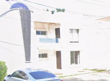 Oficina · 1 Estacionamiento · Oficina en Renta en San Antonio Cucul, Mérida