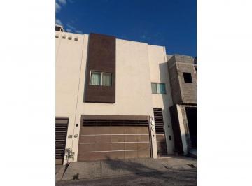Casa de 3 habitaciones, Monterrey · Casa en Renta Cumbres Elit Premier