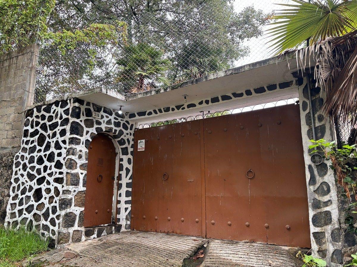 House for Sale in Huertas de San Pedro