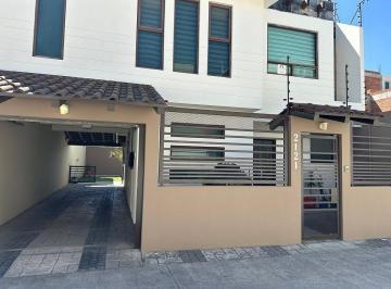 d5d39c845c5fc389337091b2ca235d9af361b3c39ce9a8b8a74f58e1bd1cfeea · Casa en Venta en Metepec