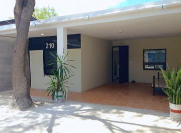 Casa de 3 habitaciones, Santa Catarina · Casa en Renta Para Oficina - Santa Catarina