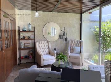 Casa en condominio · 293m² · 4 Recámaras · 2 Estacionamientos · Casa en Condominio en Lomas de La Herradura