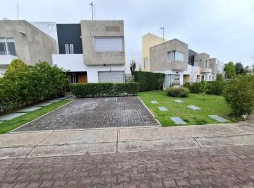 Casa en condominio de 3 habitaciones, Metepec · Venta Casa Foresta Metepec