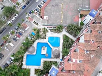 Departamento · 180m² · 4 Recámaras · 1 Estacionamiento · Hermoso Condominio en Una Excelente Ubicación