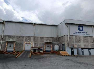 Bodega comercial , Tultitlán · Renta de Bodega Comercial Industrial con Rampas Hidráulicas