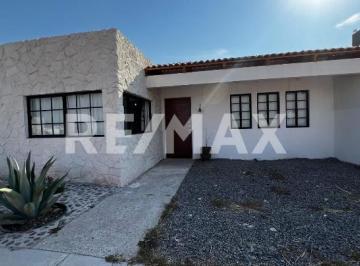 Casa · 1 Recámara · 2 Estacionamientos · Venta Casa en Fraccionamiento El Encino - (4)